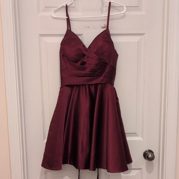 Elegant Burgundy Spaghetti Strap Dress - Picture 2 of 5